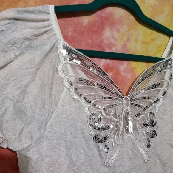 Lightweight  Plus Size Sequened Butterfly Shirt-Bobbie Brown-1X-pre-luved - Picture 5 of 6